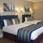 The Met - Newly Refurbished Hotel