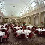 The Met - Newly Refurbished Hotel