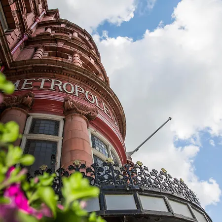 The Met Leeds 4*