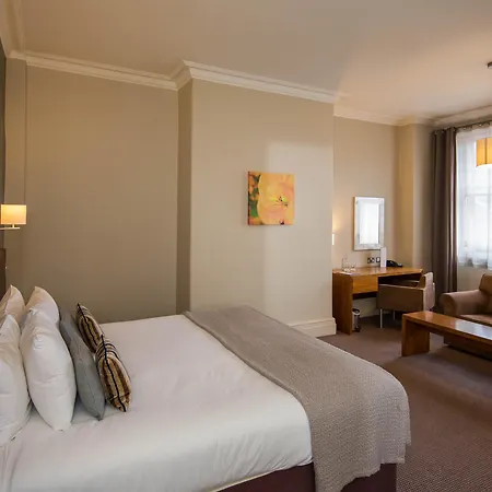 The Met Leeds 4*
