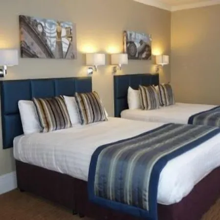 The Met - Newly Refurbished Hotel