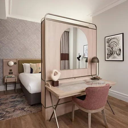 The Met - Newly Refurbished Leeds (West Yorkshire)