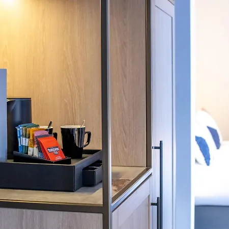 The Met - Newly Refurbished 4*