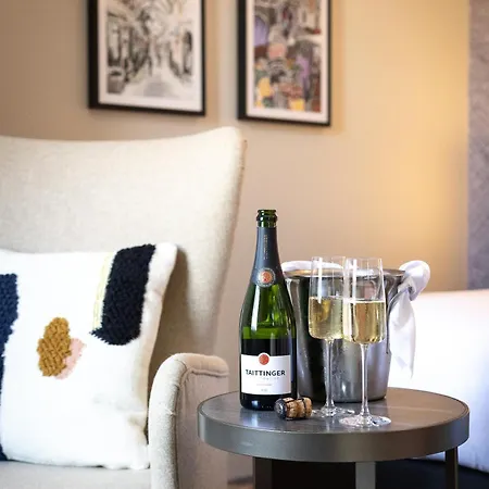 The Met - Newly Refurbished Hotel