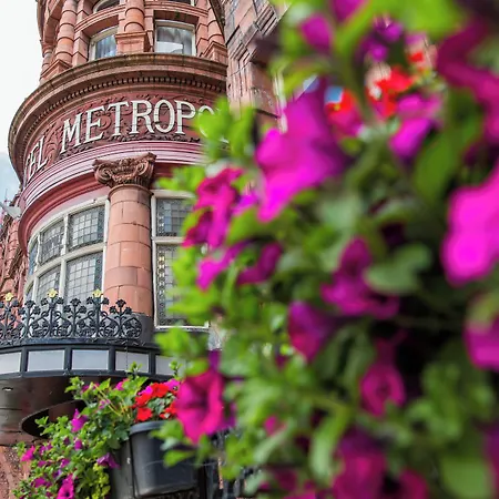 The Met - Newly Refurbished 4*