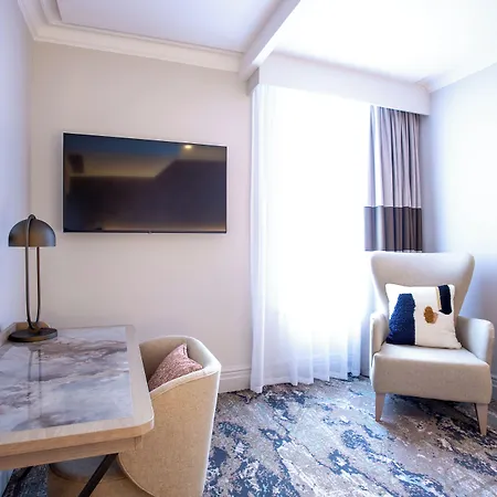 The Met - Newly Refurbished 4* Leeds (West Yorkshire)