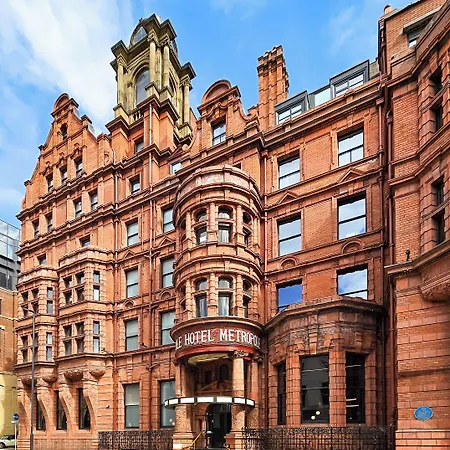 The Met - Newly Refurbished 4* Leeds (West Yorkshire)