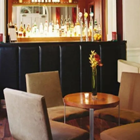 The Met - Newly Refurbished