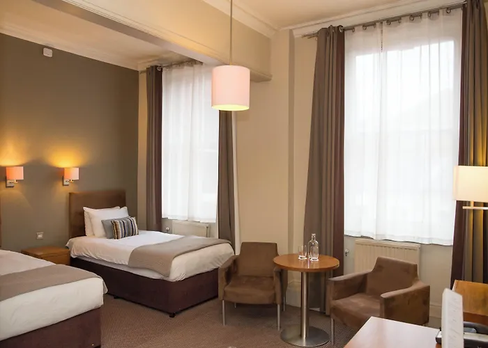 The Met - Newly Refurbished 4*