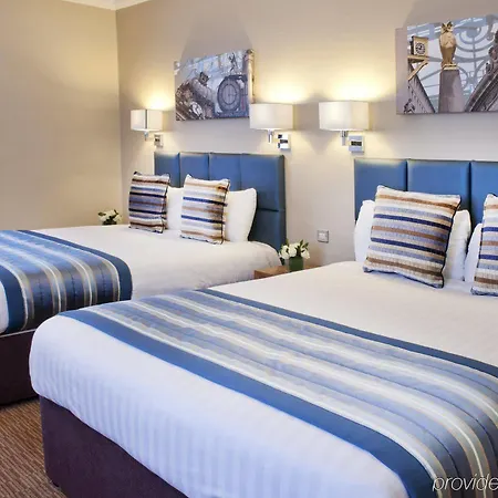 The Met - Newly Refurbished לידס