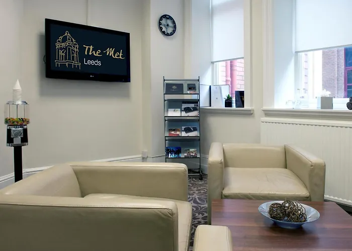 The Met - Newly Refurbished Hotel 4*