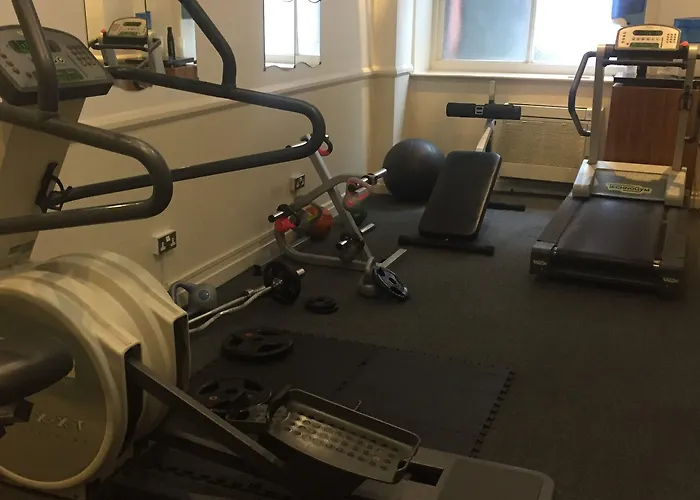 The Met - Newly Refurbished