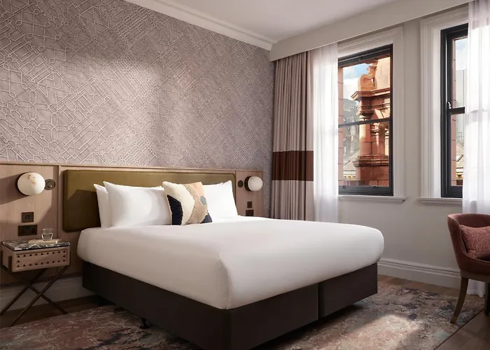 The Met - Newly Refurbished Hotel